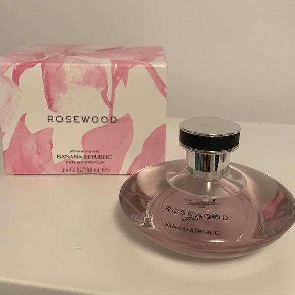 Rosewood by Banana Republic - Picture 3 of 4